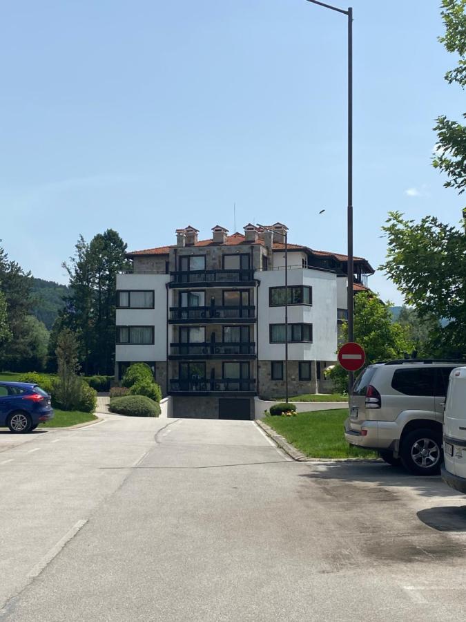 K'S Place Apartment Pravets Golf Resort Экстерьер фото